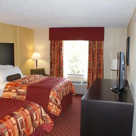Wyndham Garden Stillwater Extérieur photo