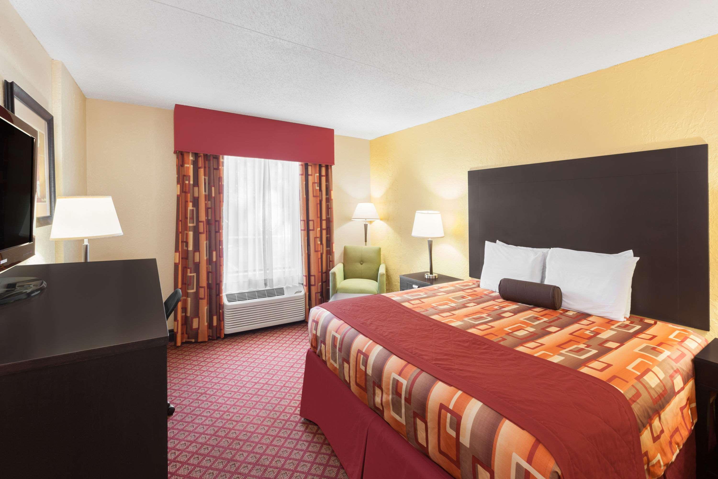 Wyndham Garden Stillwater Extérieur photo